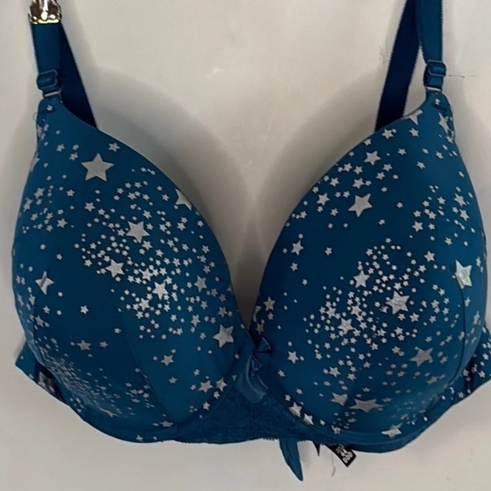 Torrid teal underwire bra with silver metallic stars Size 44DDD - Picture 2 of 7